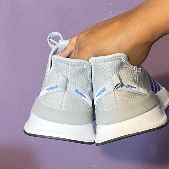 Nike air speed turf multi Adidas U-path run J Grey - Picture 6 of 11